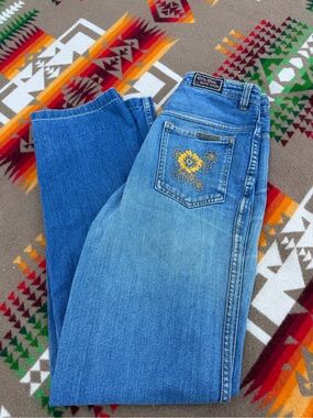 Vintage 1970s Bon Bon Blue Jeans with Yellow Flower Embroidery
